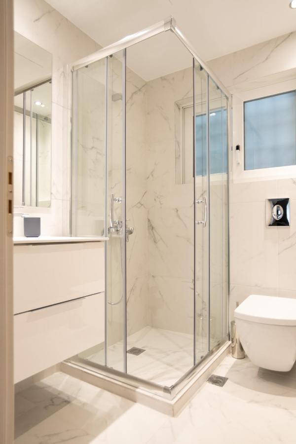 شقة A17 Modern & Cosy 2R Flat Up To 4Ppl Near Parthenon أثينا المظهر الخارجي الصورة