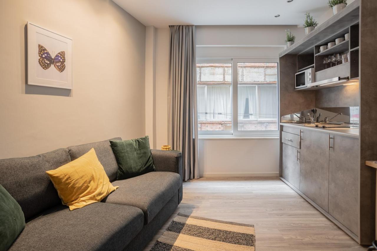 شقة A17 Modern & Cosy 2R Flat Up To 4Ppl Near Parthenon أثينا المظهر الخارجي الصورة